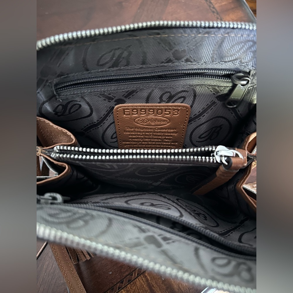 BRIGHTON FERRARA ANDRETTA LEATHER Crossbody Purse - Brown/Strap, Tassels & Charm - Picture 6 of 11